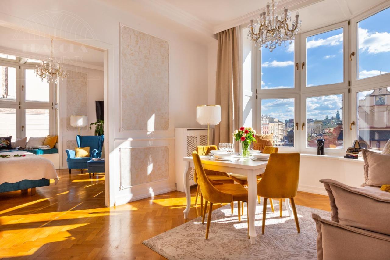 Feniks Fragola Apartments Main Square คราคูฟ ภายนอก รูปภาพ