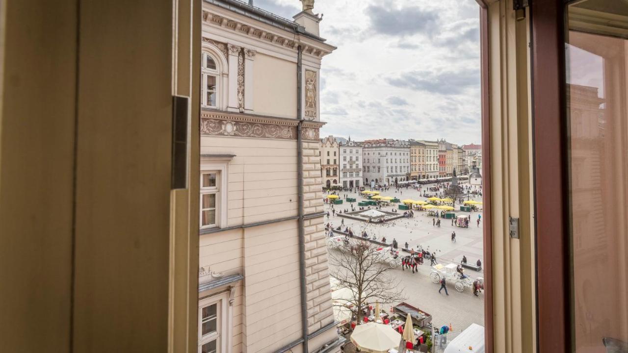 Feniks Fragola Apartments Main Square คราคูฟ ภายนอก รูปภาพ